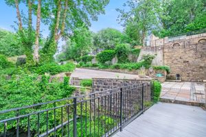 Photo 28- click for photo gallery